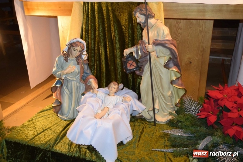 Zdjęcie w galerii na portalu naszraciborz.pl: Do szopy, hej pasterze, do szopy, bo tam cud! Zobaczcie raciborskie stajenki AD 2017 wiadomości z regionu