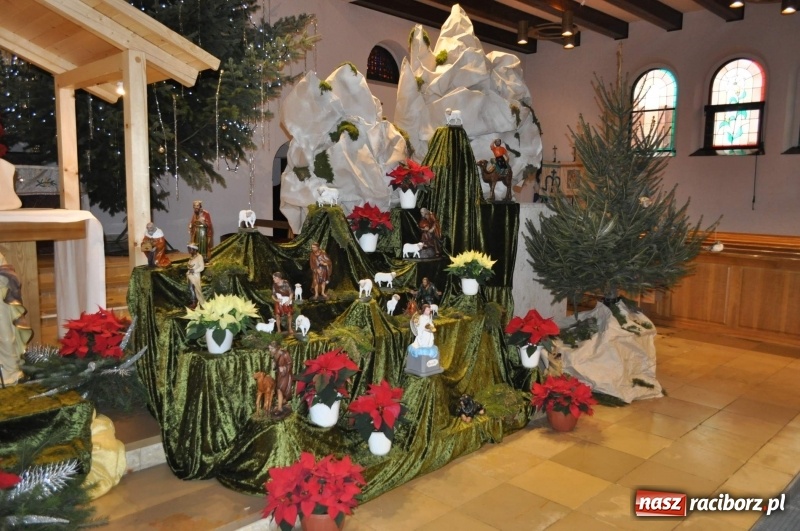 Zdjęcie w galerii na portalu naszraciborz.pl: Do szopy, hej pasterze, do szopy, bo tam cud! Zobaczcie raciborskie stajenki AD 2017 wiadomości z regionu