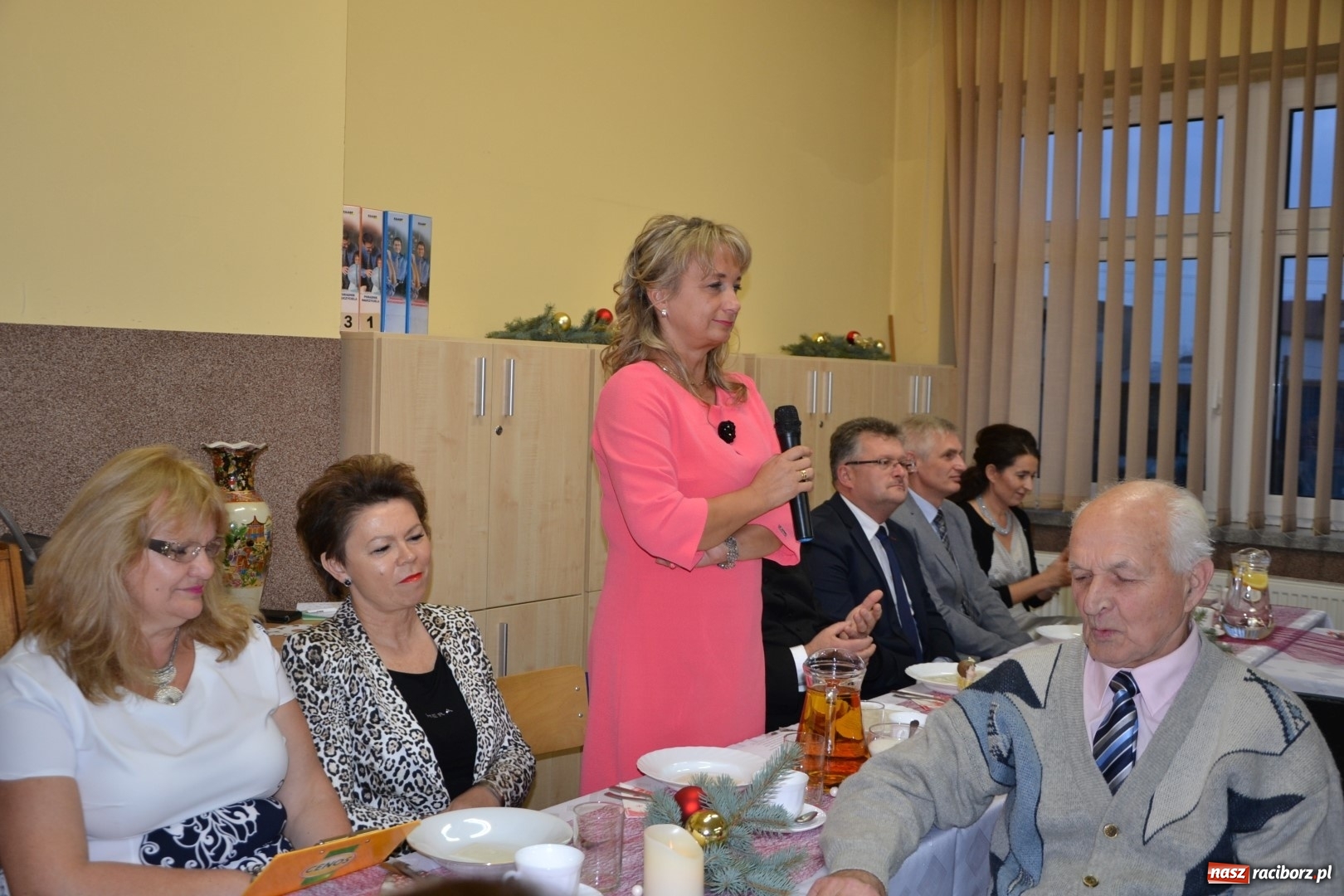 Zdjęcie w galerii na portalu naszraciborz.pl: Przy wigilijnym stole w gminie Krzyżanowice wiadomości z regionu