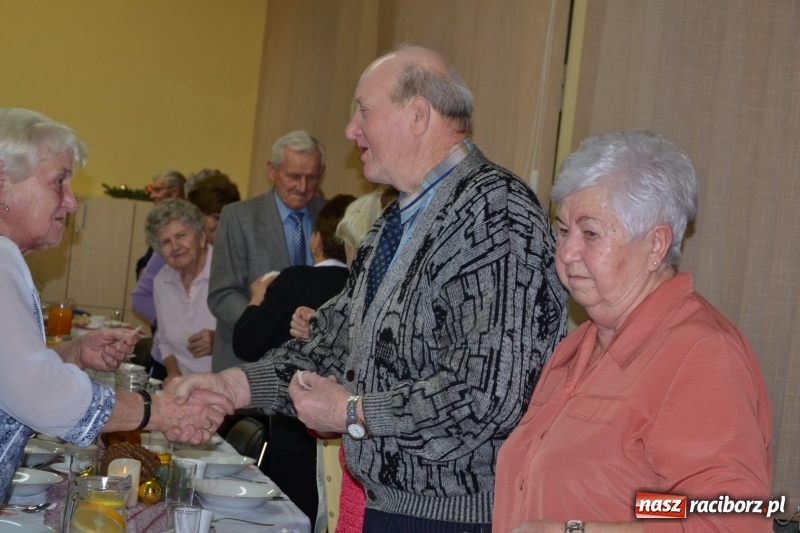 Zdjęcie w galerii na portalu naszraciborz.pl: Przy wigilijnym stole w gminie Krzyżanowice wiadomości z regionu