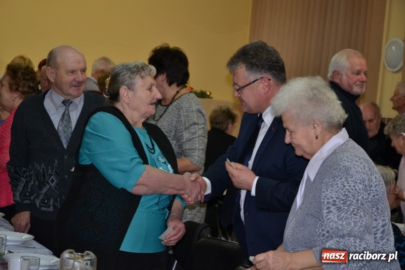 Zdjęcie w galerii na portalu naszraciborz.pl: Przy wigilijnym stole w gminie Krzyżanowice wiadomości z regionu