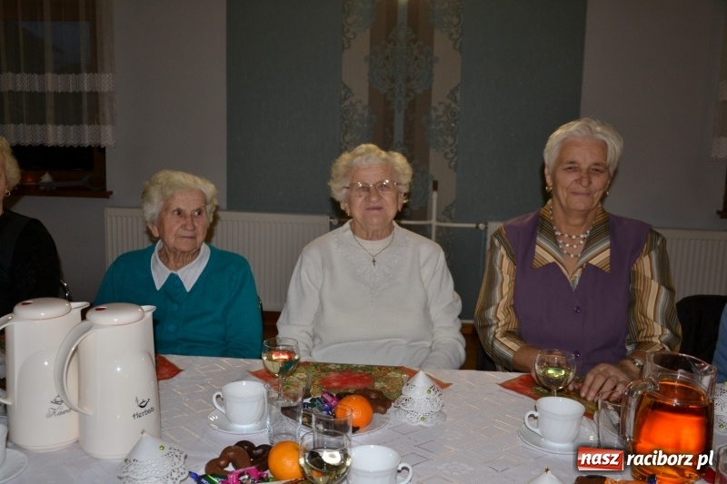 Zdjęcie w galerii na portalu naszraciborz.pl: Przy wigilijnym stole w gminie Krzyżanowice wiadomości z regionu