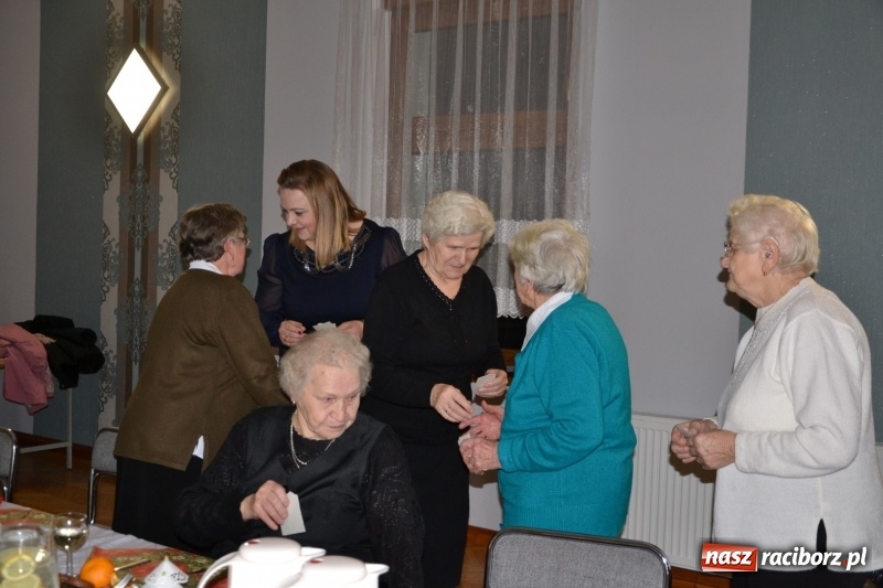 Zdjęcie w galerii na portalu naszraciborz.pl: Przy wigilijnym stole w gminie Krzyżanowice wiadomości z regionu