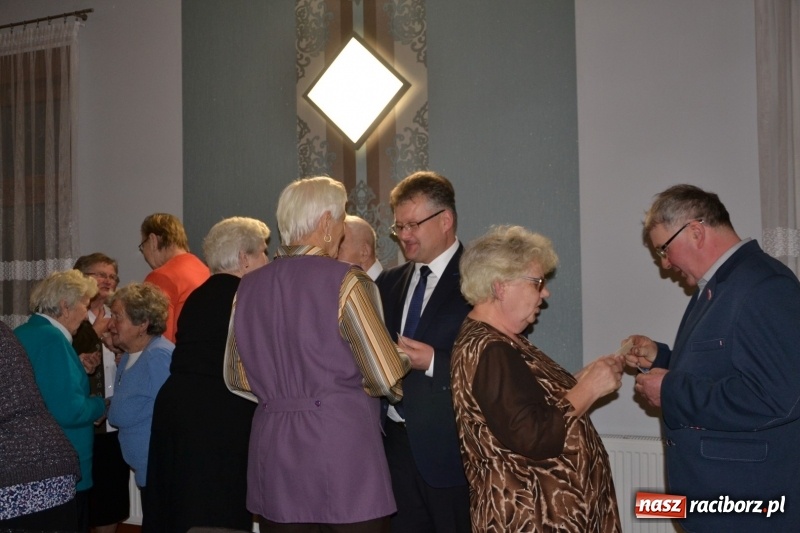 Zdjęcie w galerii na portalu naszraciborz.pl: Przy wigilijnym stole w gminie Krzyżanowice wiadomości z regionu