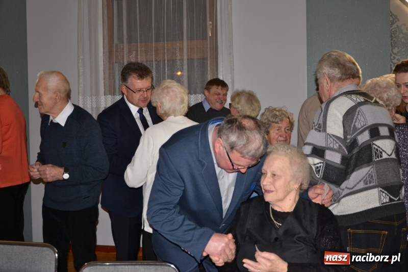 Zdjęcie w galerii na portalu naszraciborz.pl: Przy wigilijnym stole w gminie Krzyżanowice wiadomości z regionu