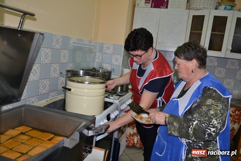 Zdjęcie w galerii na portalu naszraciborz.pl: Przy wigilijnym stole w gminie Krzyżanowice wiadomości z regionu