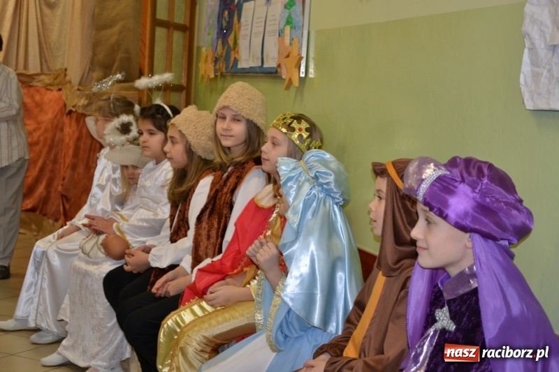 Zdjęcie w galerii na portalu naszraciborz.pl: Przy wigilijnym stole w gminie Krzyżanowice wiadomości z regionu