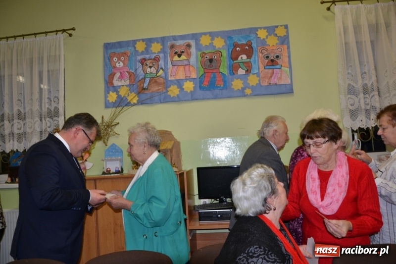 Zdjęcie w galerii na portalu naszraciborz.pl: Przy wigilijnym stole w gminie Krzyżanowice wiadomości z regionu