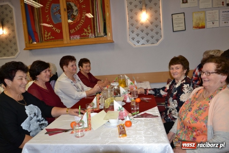 Zdjęcie w galerii na portalu naszraciborz.pl: Przy wigilijnym stole w gminie Krzyżanowice wiadomości z regionu