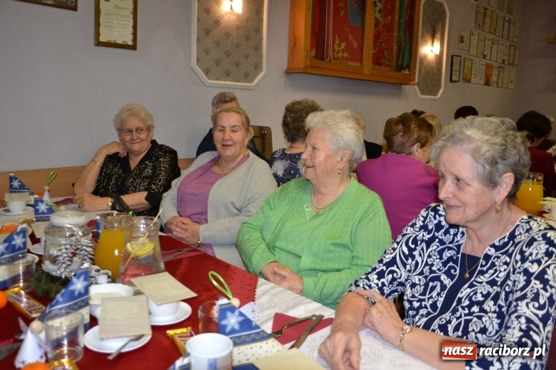 Zdjęcie w galerii na portalu naszraciborz.pl: Przy wigilijnym stole w gminie Krzyżanowice wiadomości z regionu