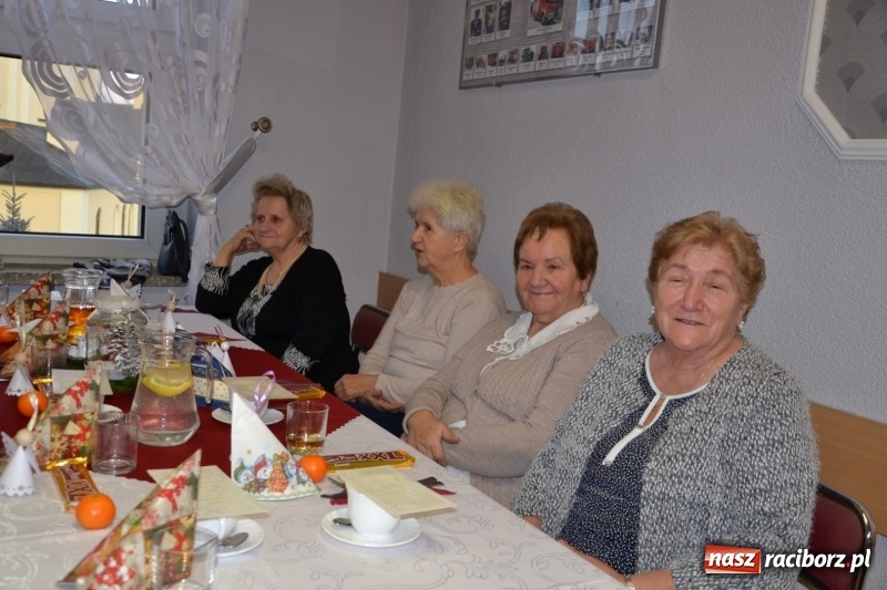 Zdjęcie w galerii na portalu naszraciborz.pl: Przy wigilijnym stole w gminie Krzyżanowice wiadomości z regionu