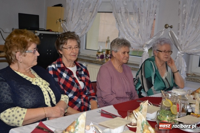 Zdjęcie w galerii na portalu naszraciborz.pl: Przy wigilijnym stole w gminie Krzyżanowice wiadomości z regionu