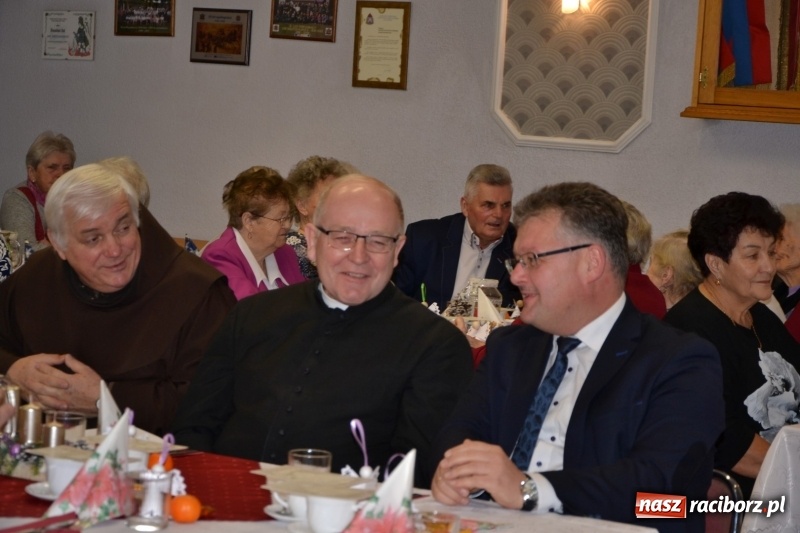 Zdjęcie w galerii na portalu naszraciborz.pl: Przy wigilijnym stole w gminie Krzyżanowice wiadomości z regionu