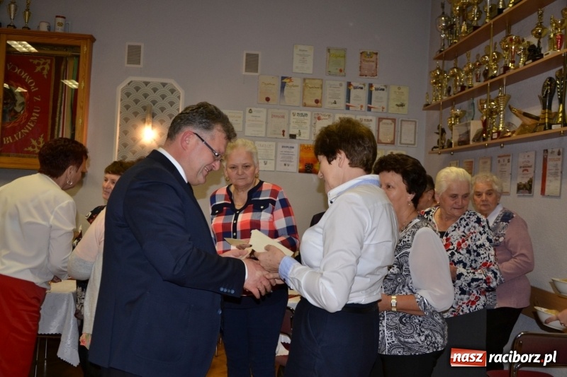 Zdjęcie w galerii na portalu naszraciborz.pl: Przy wigilijnym stole w gminie Krzyżanowice wiadomości z regionu