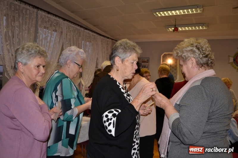 Zdjęcie w galerii na portalu naszraciborz.pl: Przy wigilijnym stole w gminie Krzyżanowice wiadomości z regionu