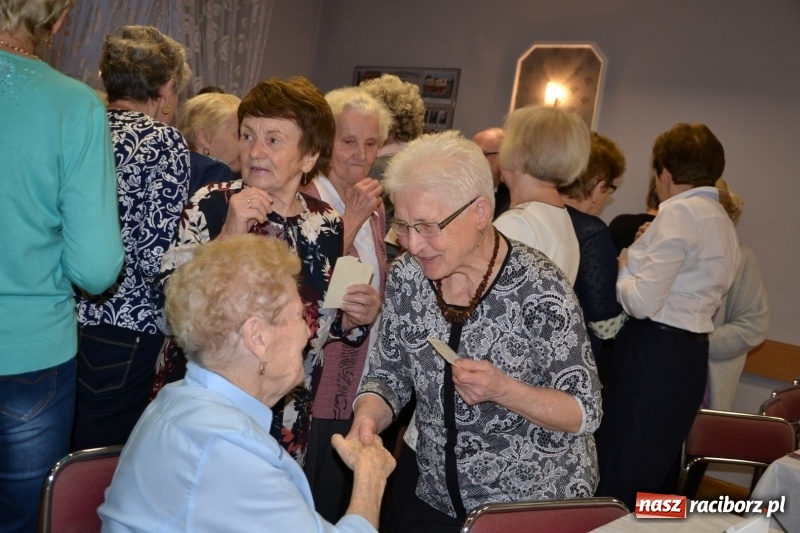 Zdjęcie w galerii na portalu naszraciborz.pl: Przy wigilijnym stole w gminie Krzyżanowice wiadomości z regionu
