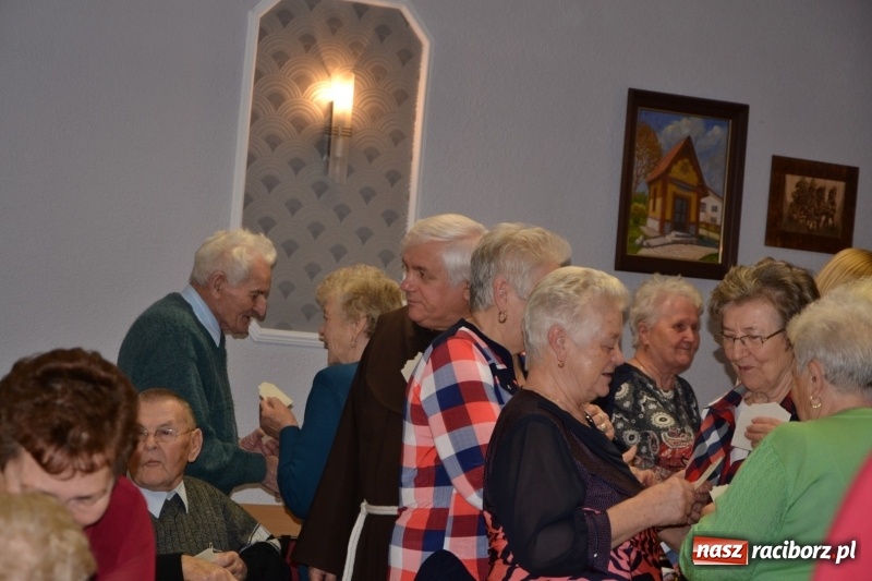 Zdjęcie w galerii na portalu naszraciborz.pl: Przy wigilijnym stole w gminie Krzyżanowice wiadomości z regionu