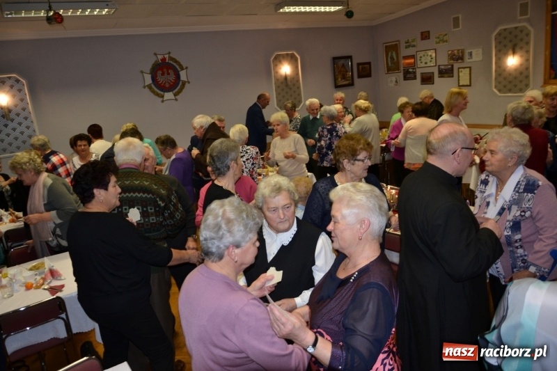 Zdjęcie w galerii na portalu naszraciborz.pl: Przy wigilijnym stole w gminie Krzyżanowice wiadomości z regionu