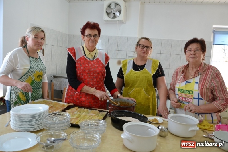 Zdjęcie w galerii na portalu naszraciborz.pl: Przy wigilijnym stole w gminie Krzyżanowice wiadomości z regionu