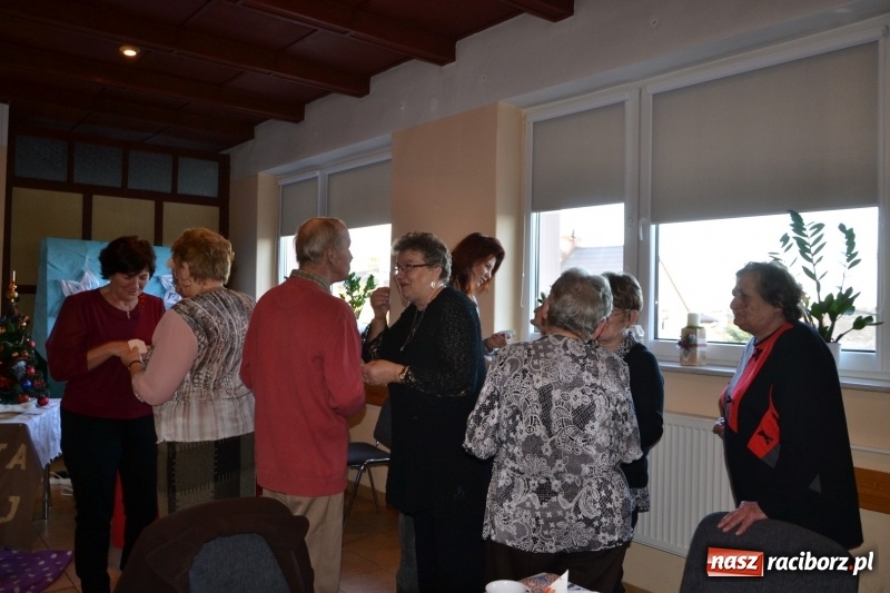 Zdjęcie w galerii na portalu naszraciborz.pl: Przy wigilijnym stole w gminie Krzyżanowice wiadomości z regionu