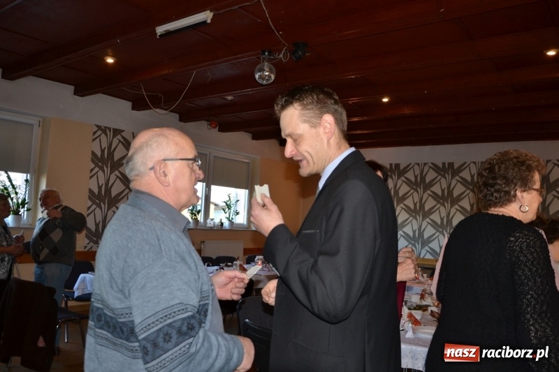 Zdjęcie w galerii na portalu naszraciborz.pl: Przy wigilijnym stole w gminie Krzyżanowice wiadomości z regionu