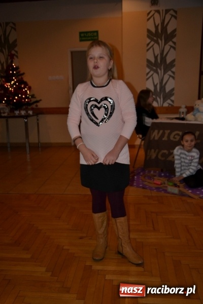 Zdjęcie w galerii na portalu naszraciborz.pl: Przy wigilijnym stole w gminie Krzyżanowice wiadomości z regionu