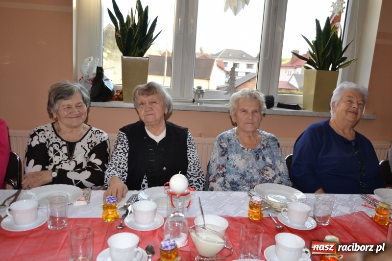 Zdjęcie w galerii na portalu naszraciborz.pl: Przy wigilijnym stole w gminie Krzyżanowice wiadomości z regionu