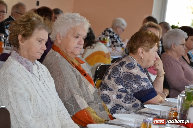 Zdjęcie w galerii na portalu naszraciborz.pl: Przy wigilijnym stole w gminie Krzyżanowice wiadomości z regionu