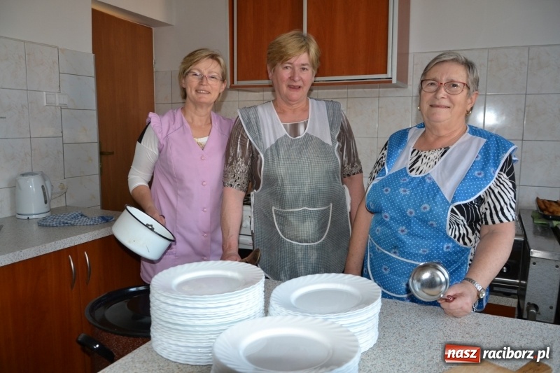 Zdjęcie w galerii na portalu naszraciborz.pl: Przy wigilijnym stole w gminie Krzyżanowice wiadomości z regionu