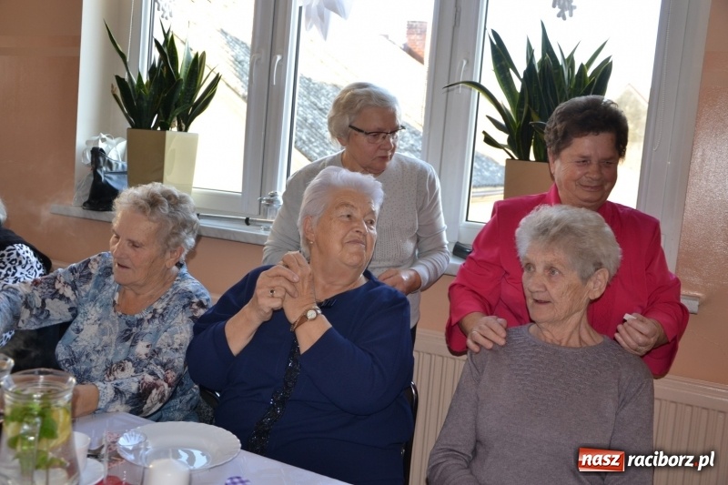 Zdjęcie w galerii na portalu naszraciborz.pl: Przy wigilijnym stole w gminie Krzyżanowice wiadomości z regionu