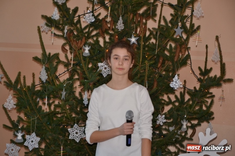 Zdjęcie w galerii na portalu naszraciborz.pl: Przy wigilijnym stole w gminie Krzyżanowice wiadomości z regionu