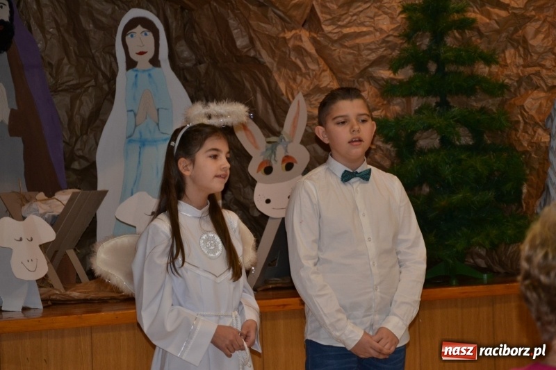 Zdjęcie w galerii na portalu naszraciborz.pl: Przy wigilijnym stole w gminie Krzyżanowice wiadomości z regionu