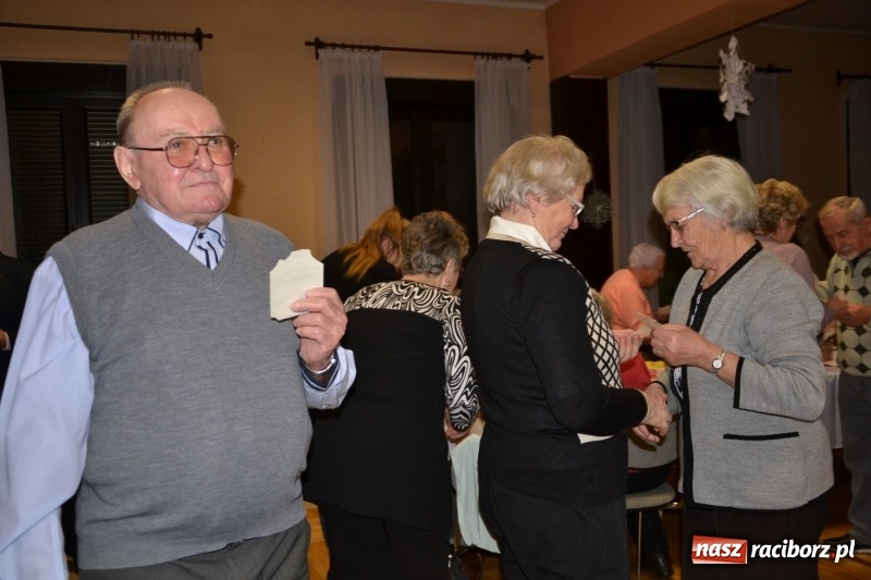 Zdjęcie w galerii na portalu naszraciborz.pl: Przy wigilijnym stole w gminie Krzyżanowice wiadomości z regionu