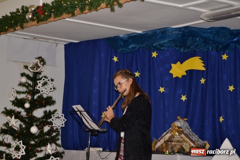 Zdjęcie w galerii na portalu naszraciborz.pl: Przy wigilijnym stole w gminie Krzyżanowice wiadomości z regionu