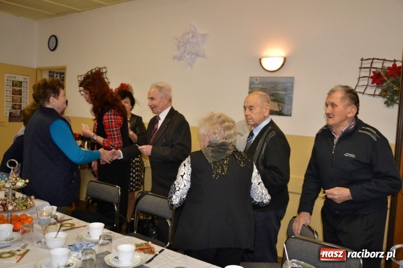 Zdjęcie w galerii na portalu naszraciborz.pl: Przy wigilijnym stole w gminie Krzyżanowice wiadomości z regionu