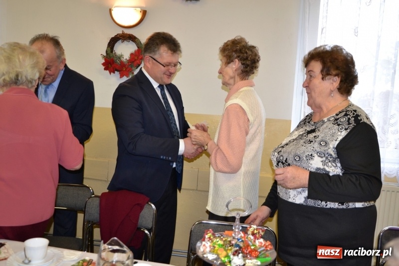 Zdjęcie w galerii na portalu naszraciborz.pl: Przy wigilijnym stole w gminie Krzyżanowice wiadomości z regionu