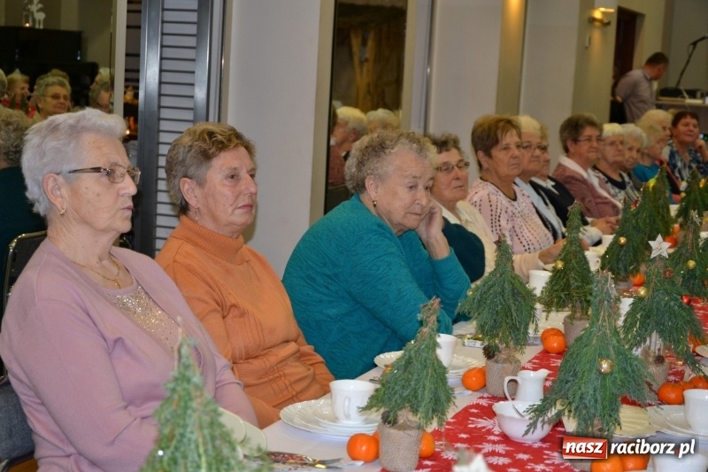 Zdjęcie w galerii na portalu naszraciborz.pl: Przy wigilijnym stole w gminie Krzyżanowice wiadomości z regionu