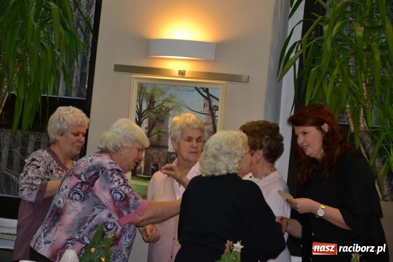 Zdjęcie w galerii na portalu naszraciborz.pl: Przy wigilijnym stole w gminie Krzyżanowice wiadomości z regionu