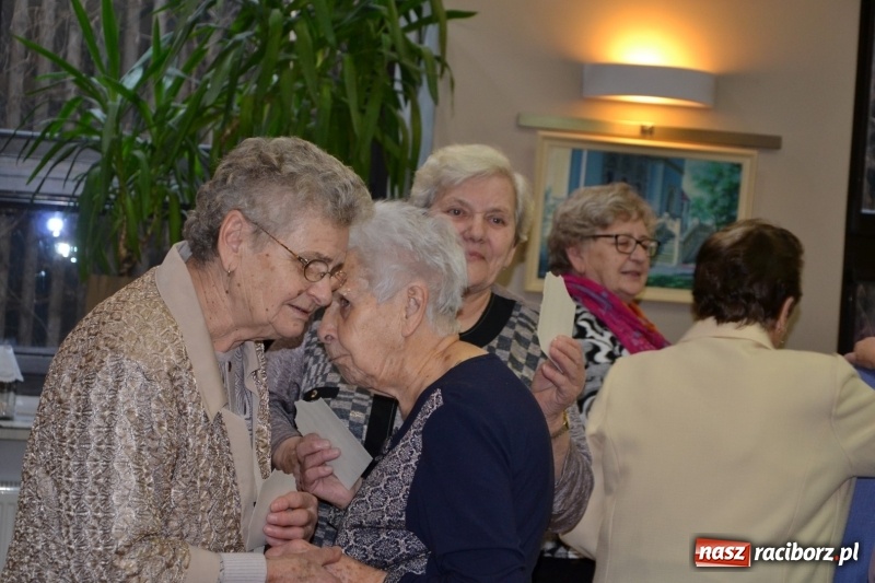 Zdjęcie w galerii na portalu naszraciborz.pl: Przy wigilijnym stole w gminie Krzyżanowice wiadomości z regionu