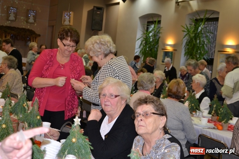 Zdjęcie w galerii na portalu naszraciborz.pl: Przy wigilijnym stole w gminie Krzyżanowice wiadomości z regionu
