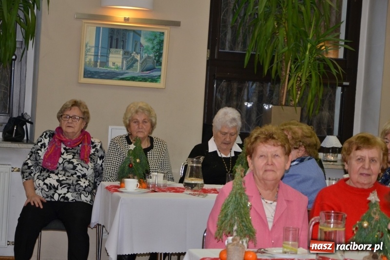 Zdjęcie w galerii na portalu naszraciborz.pl: Przy wigilijnym stole w gminie Krzyżanowice wiadomości z regionu