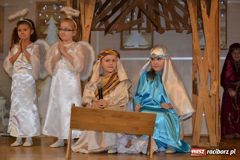 Zdjęcie w galerii na portalu naszraciborz.pl: Przy wigilijnym stole w gminie Krzyżanowice wiadomości z regionu