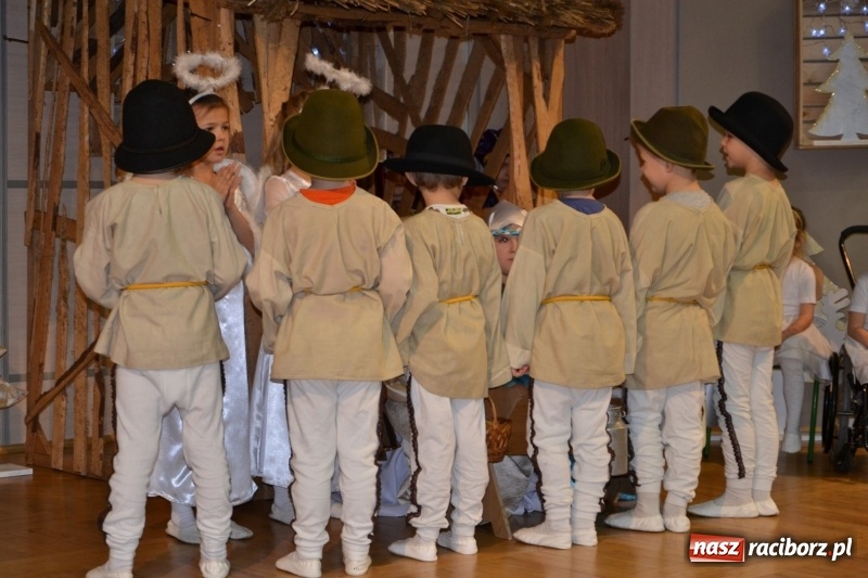 Zdjęcie w galerii na portalu naszraciborz.pl: Przy wigilijnym stole w gminie Krzyżanowice wiadomości z regionu