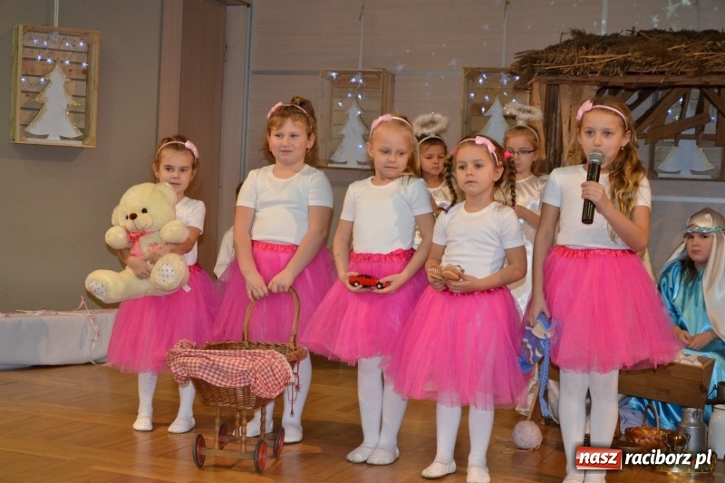 Zdjęcie w galerii na portalu naszraciborz.pl: Przy wigilijnym stole w gminie Krzyżanowice wiadomości z regionu