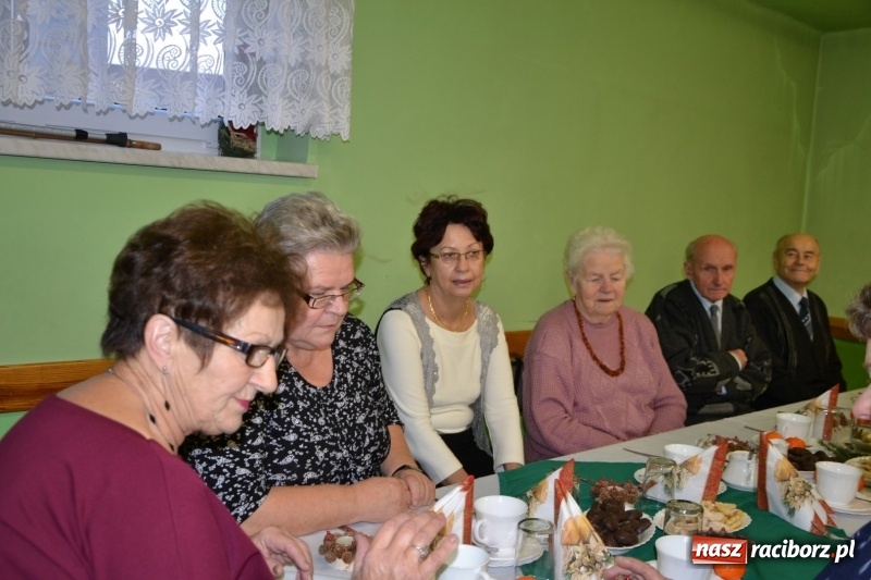 Zdjęcie w galerii na portalu naszraciborz.pl: Przy wigilijnym stole w gminie Krzyżanowice wiadomości z regionu