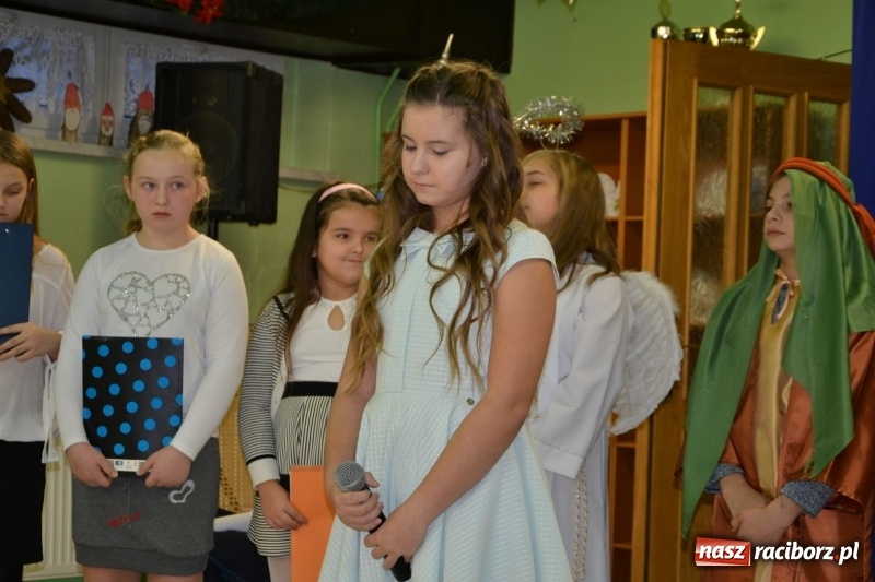 Zdjęcie w galerii na portalu naszraciborz.pl: Przy wigilijnym stole w gminie Krzyżanowice wiadomości z regionu