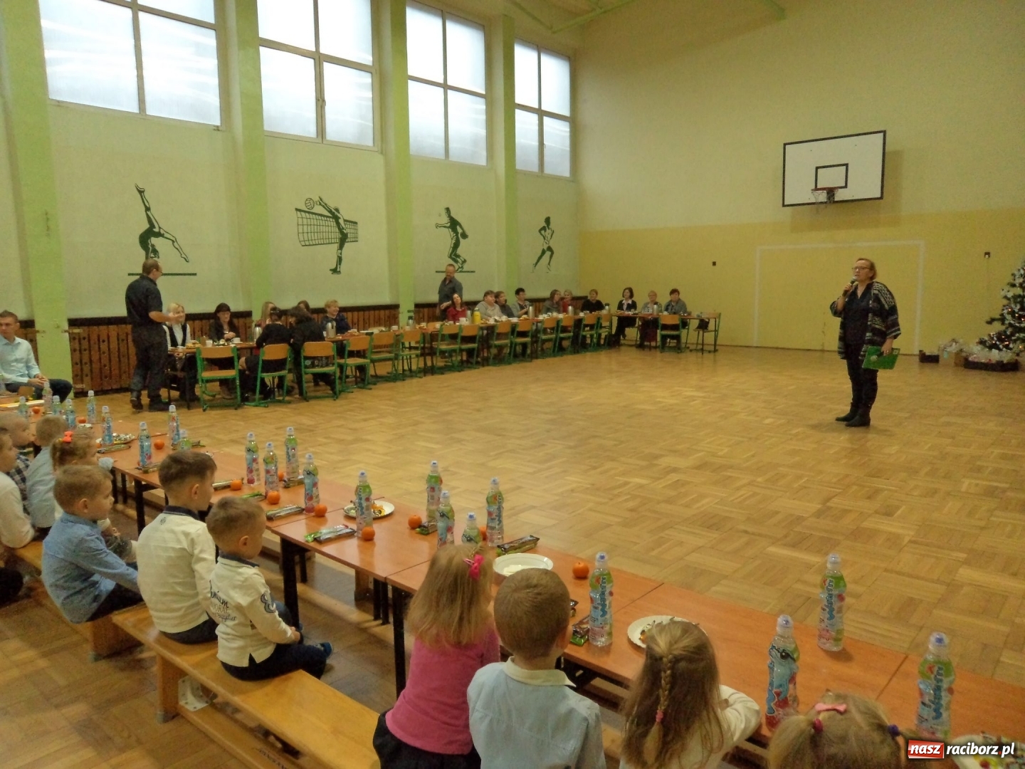 Zdjęcie w galerii na portalu naszraciborz.pl: Wigilia w ZSP w Borucinie wiadomości z regionu