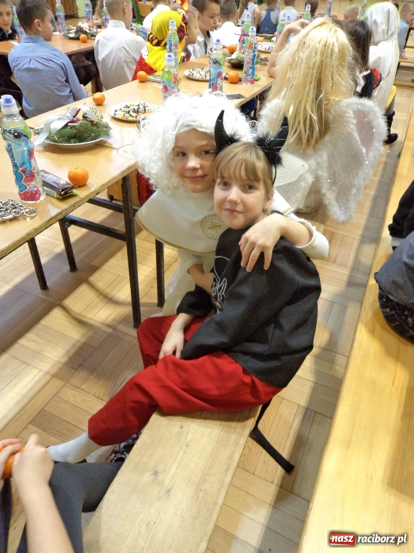 Zdjęcie w galerii na portalu naszraciborz.pl: Wigilia w ZSP w Borucinie wiadomości z regionu