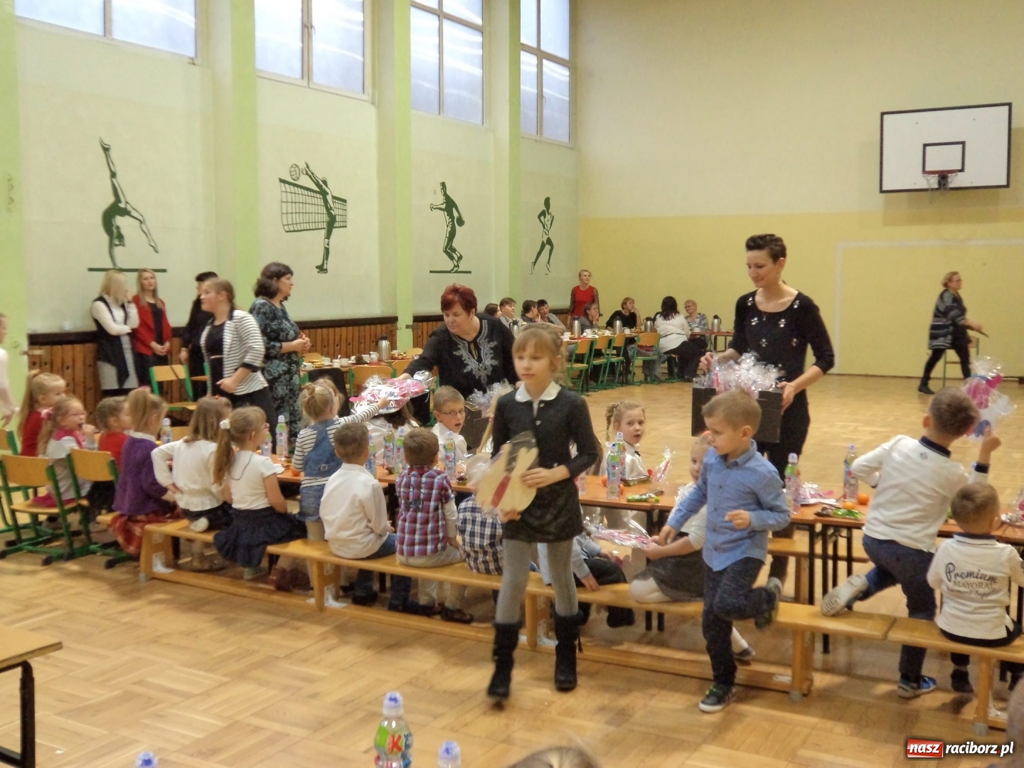 Zdjęcie w galerii na portalu naszraciborz.pl: Wigilia w ZSP w Borucinie wiadomości z regionu