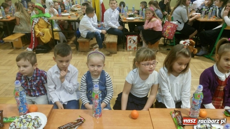 Zdjęcie w galerii na portalu naszraciborz.pl: Wigilia w ZSP w Borucinie wiadomości z regionu